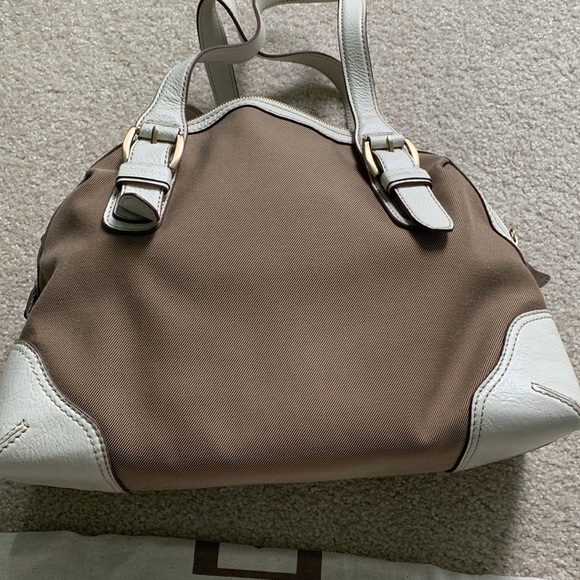 Michael Kors Beautiful purse. Leather & fabric great condition used few times. - Picture 4 of 8